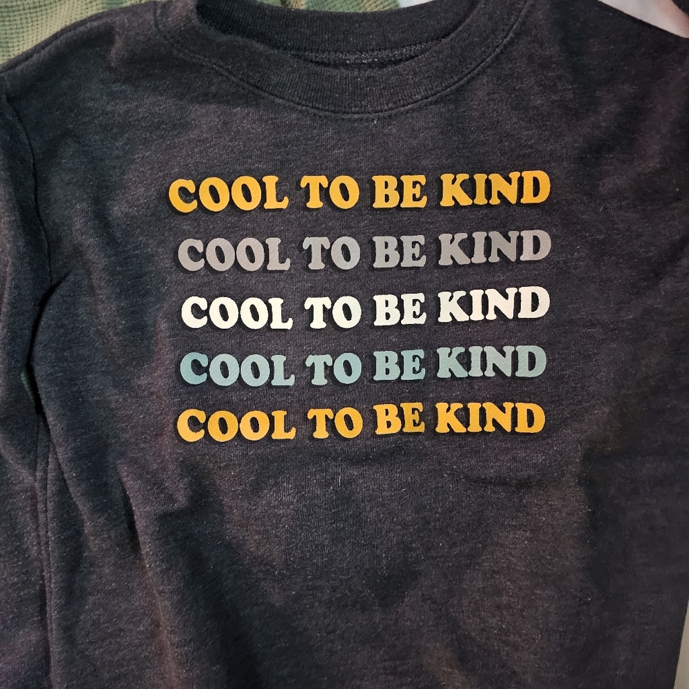 Set Of Boys Clothes- Long-Sleeve Shorts, Sweatshirt, Pants- Cool To Be Kind- 4T - Picture 11 of 14